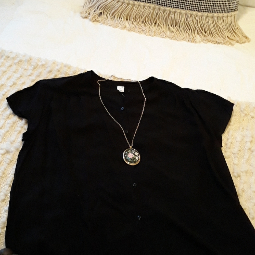 NWT Old Navy Soft Button up Blouse